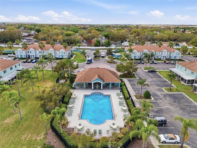 2118 FLUORSHIRE DRIVE, Brandon, FL 33511