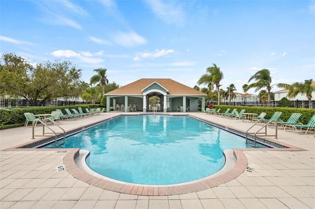 2118 FLUORSHIRE DRIVE, Brandon, FL 33511