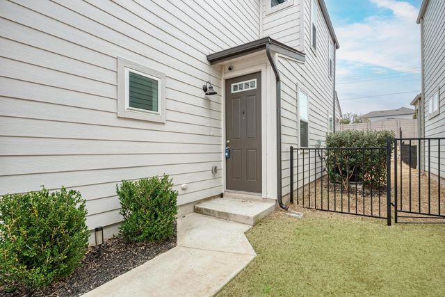 7319 Travertine Spring DR 115, Austin, TX 78744