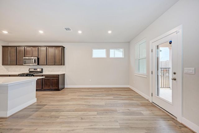 7319 Travertine Spring DR 115, Austin, TX 78744