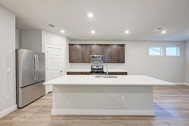 7319 Travertine Spring DR 115, Austin, TX 78744