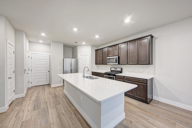 7319 Travertine Spring DR 115, Austin, TX 78744