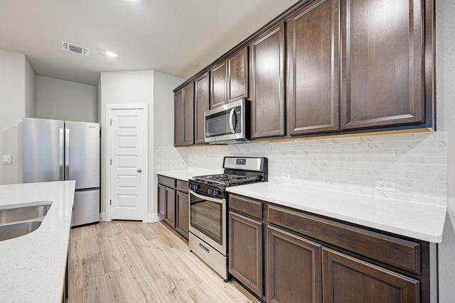 7319 Travertine Spring DR 115, Austin, TX 78744