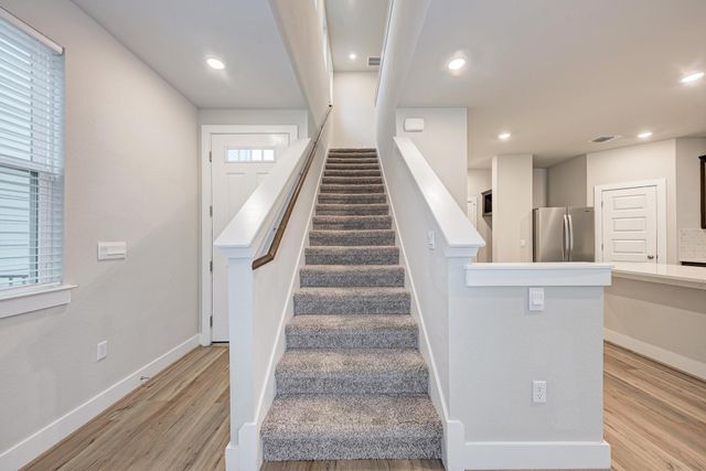 7319 Travertine Spring DR 115, Austin, TX 78744