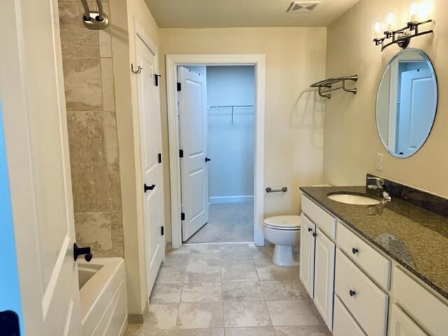 33 Calhoun Street 236, Charleston, SC 29401