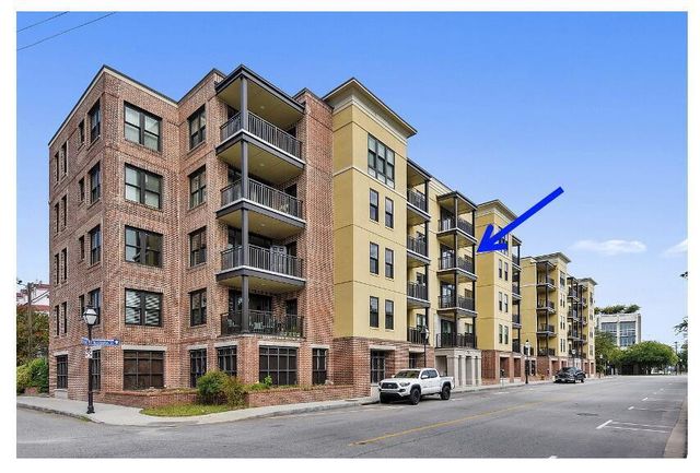 33 Calhoun Street 236, Charleston, SC 29401
