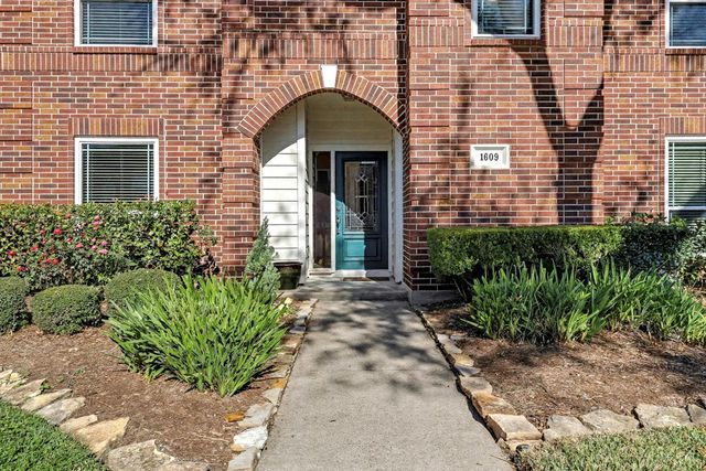 1609 Cherokee Street, Deer Park, TX 77536