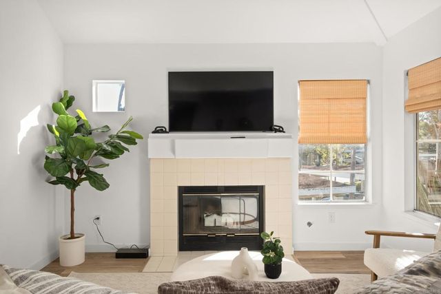 11330 Camino Playa Cancun, San Diego, CA 92124