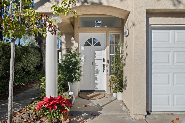 11330 Camino Playa Cancun, San Diego, CA 92124