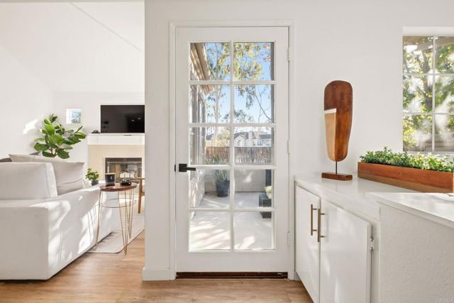 11330 Camino Playa Cancun, San Diego, CA 92124