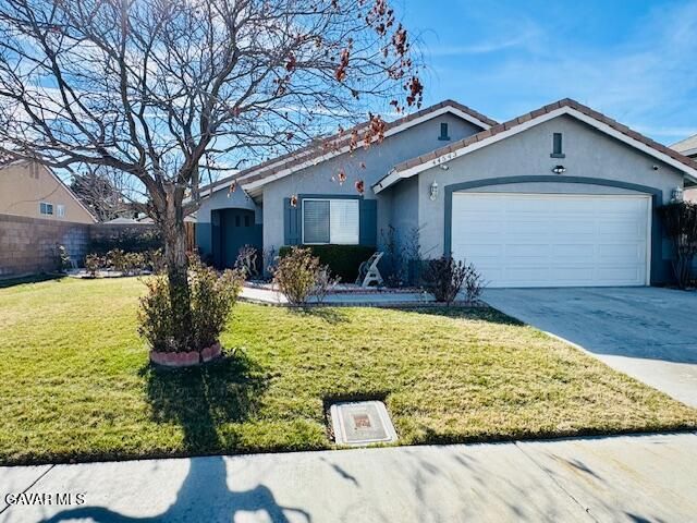 44543 Overland Avenue, Lancaster, CA 93536