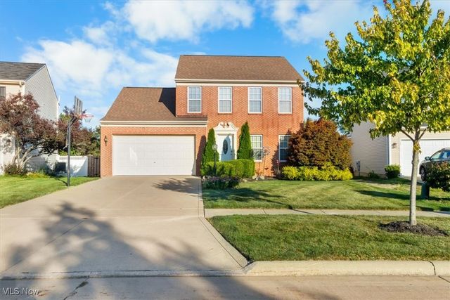 132 Stonefield Drive, Berea, OH 44017