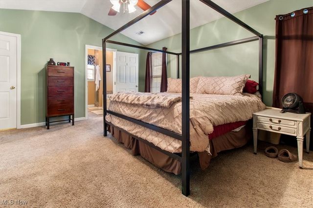 132 Stonefield Drive, Berea, OH 44017