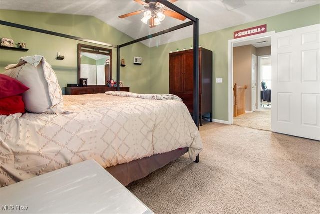 132 Stonefield Drive, Berea, OH 44017