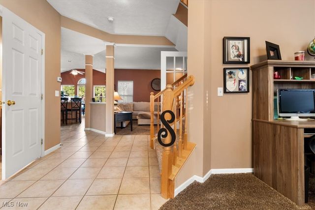 132 Stonefield Drive, Berea, OH 44017