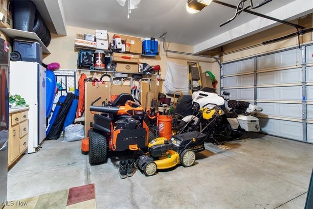 132 Stonefield Drive, Berea, OH 44017