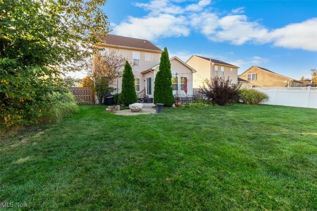 132 Stonefield Drive, Berea, OH 44017