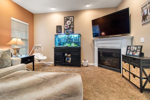 132 Stonefield Drive, Berea, OH 44017