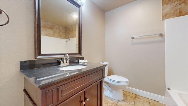 615 Royal Crest Drive, Mesquite, TX 75149