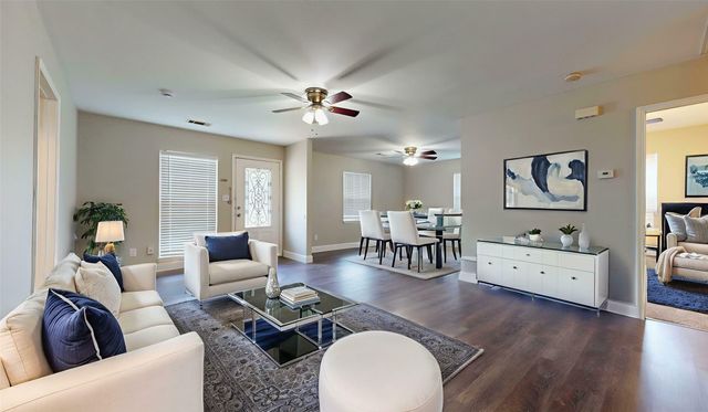 615 Royal Crest Drive, Mesquite, TX 75149