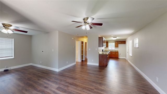 615 Royal Crest Drive, Mesquite, TX 75149