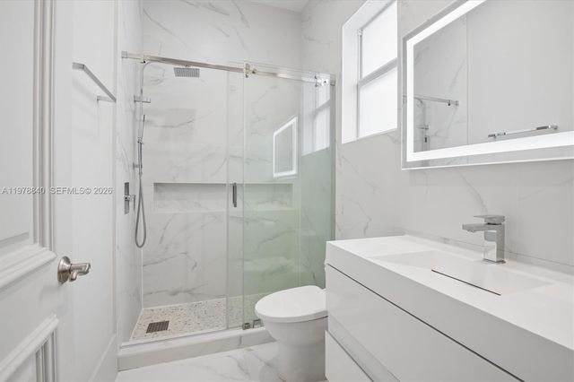 12922 Grand Oaks Dr, Davie, FL 33330