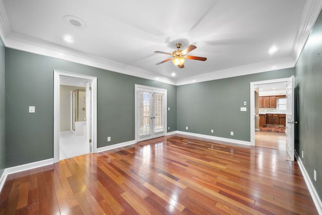 358 Peartree Dr, Clarksville, TN 37043