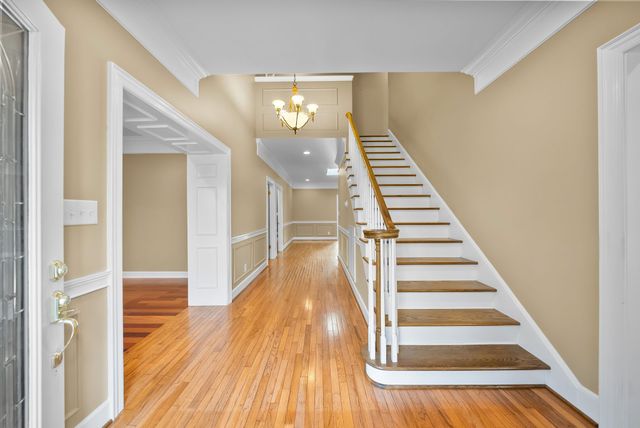 358 Peartree Dr, Clarksville, TN 37043