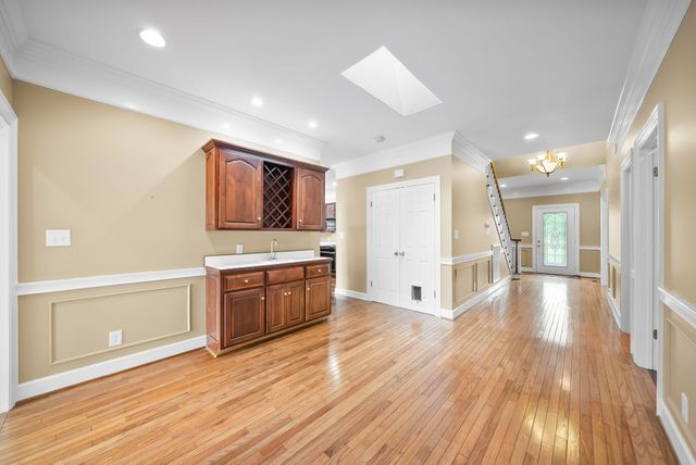 358 Peartree Dr, Clarksville, TN 37043