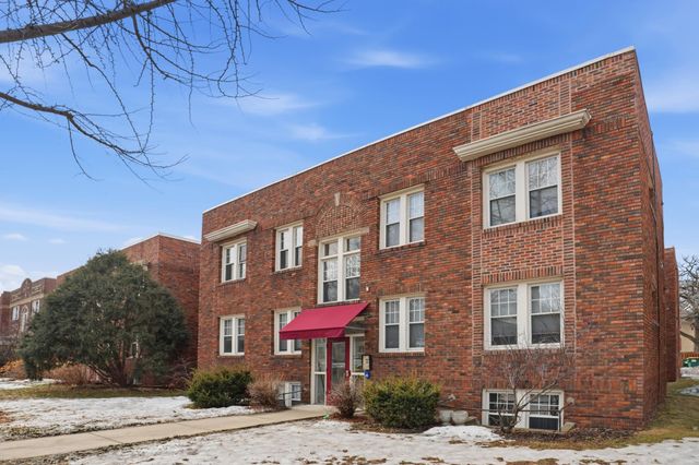 3520 Emerson Avenue S 202, Minneapolis, MN 55408