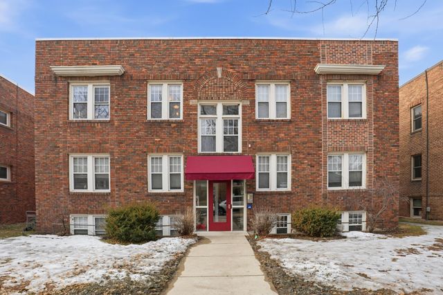 3520 Emerson Avenue S 202, Minneapolis, MN 55408