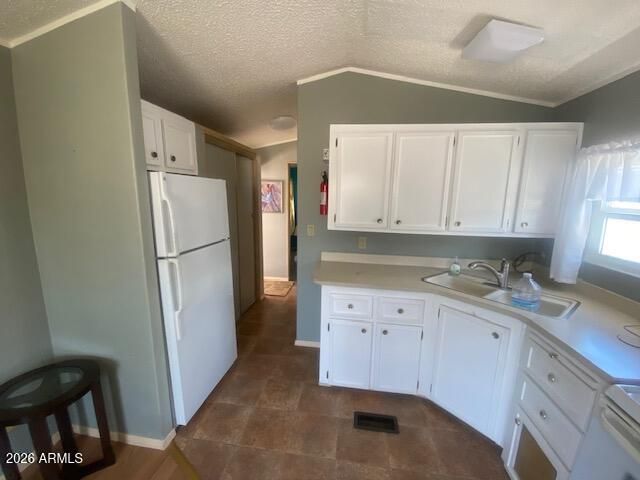 1060 S SENECA Drive 60, Apache Junction, AZ 85119