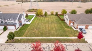 27243 & 27249 W Deer Hollow Lane, Channahon, IL 60410