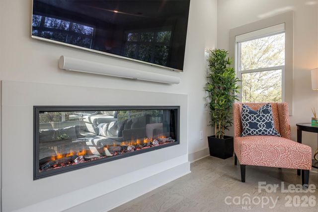 2319 Wesley Village Road, Charlotte, NC 28208