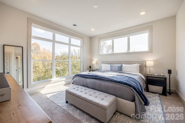 2319 Wesley Village Road, Charlotte, NC 28208
