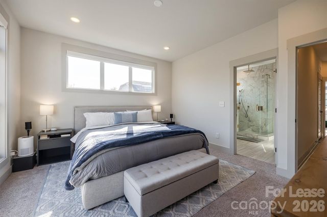 2319 Wesley Village Road, Charlotte, NC 28208