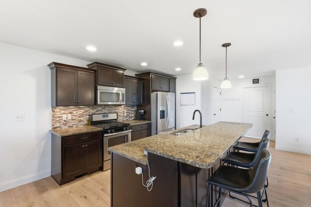 4411 MAXWELL LN, Columbia, MO 65203