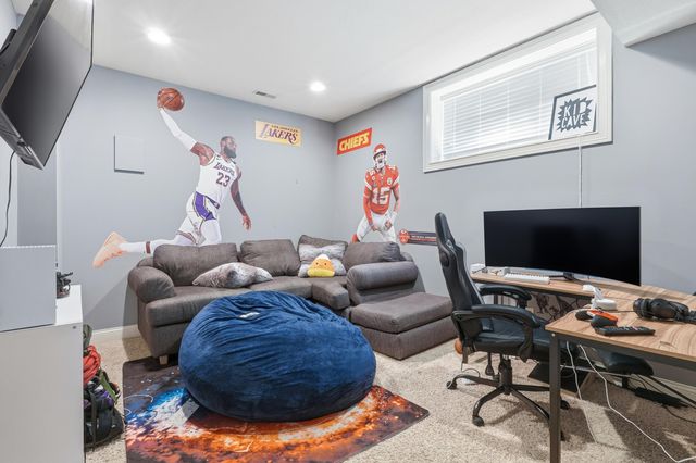 4411 MAXWELL LN, Columbia, MO 65203