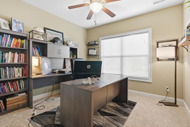 4411 MAXWELL LN, Columbia, MO 65203