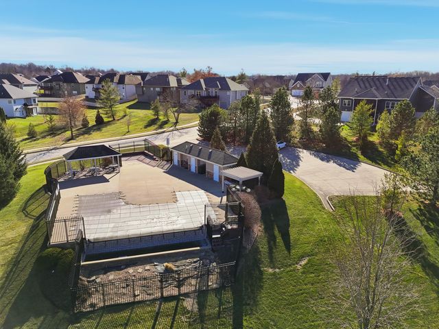 4411 MAXWELL LN, Columbia, MO 65203