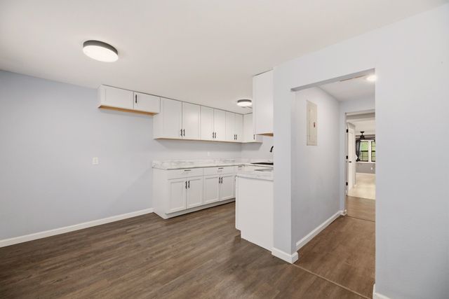 1832 S Bonn, Wichita, KS 67213