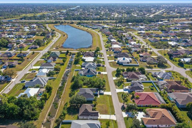 2619 SW Fair Isle Road, Port St. Lucie, Port St Lucie, FL 34987
