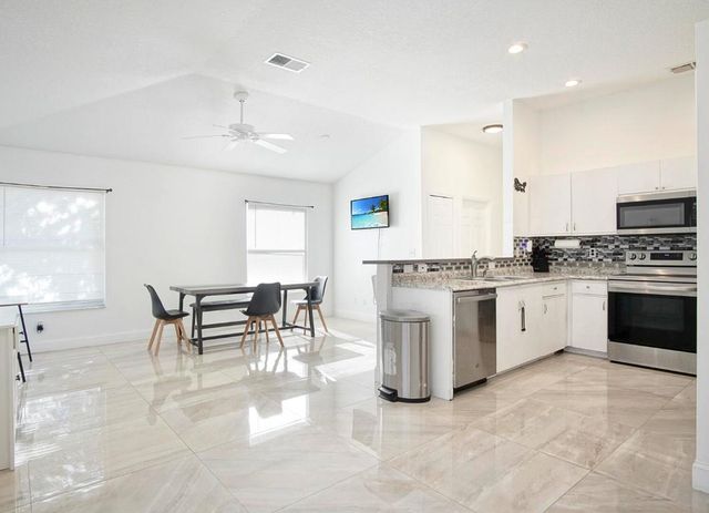 2619 SW Fair Isle Road, Port St. Lucie, Port St Lucie, FL 34987