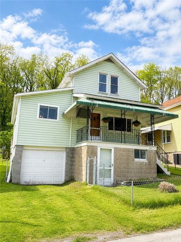 416 Grant St, Centerville, PA 15358