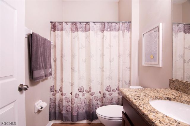 2527 Blackburn CIR, Cape Coral, FL 33991