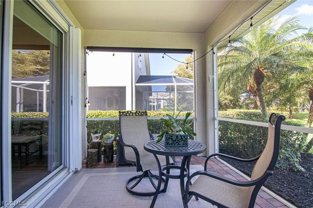 2527 Blackburn CIR, Cape Coral, FL 33991