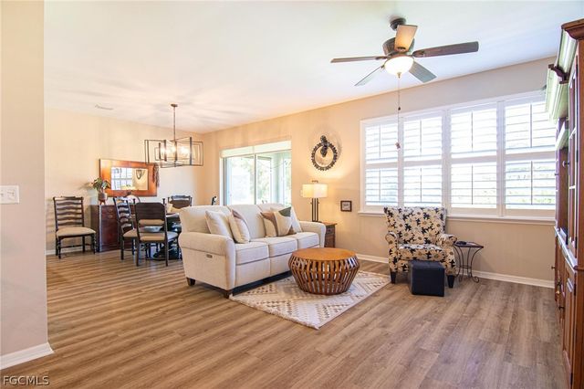 2527 Blackburn CIR, Cape Coral, FL 33991