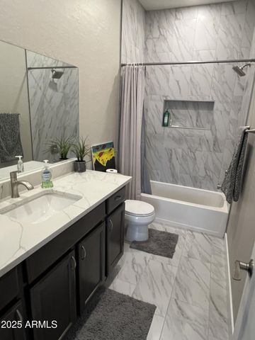 7445 E EAGLE CREST Drive 1064, Mesa, AZ 85207