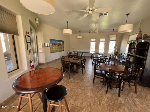 7445 E EAGLE CREST Drive 1064, Mesa, AZ 85207