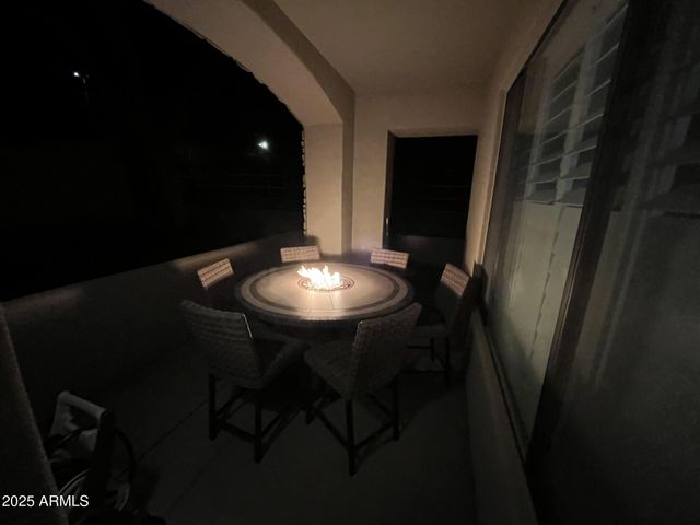 7445 E EAGLE CREST Drive 1064, Mesa, AZ 85207